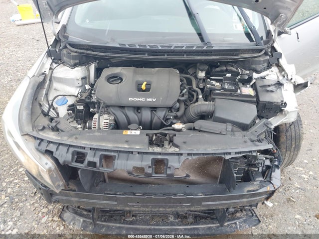 KIA FORTE LX 2017 3KPFK4A79HE148352 Image 10