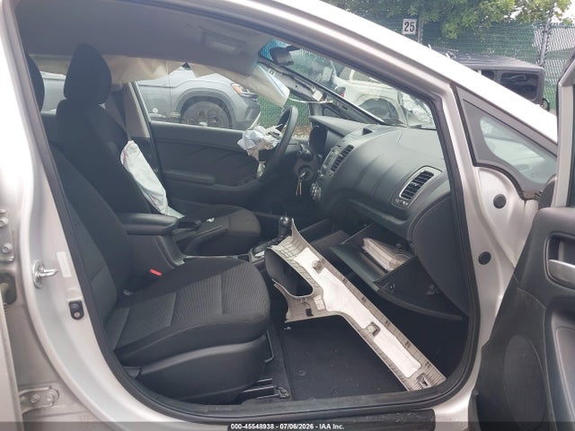 KIA FORTE LX 2017 3KPFK4A79HE148352 Image 5
