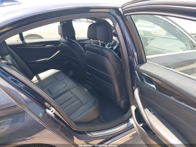 45548941 :رقم المزاد ، WBAJA5C54JWA38173 vin ، 2018 Bmw 530i مزاد بيع