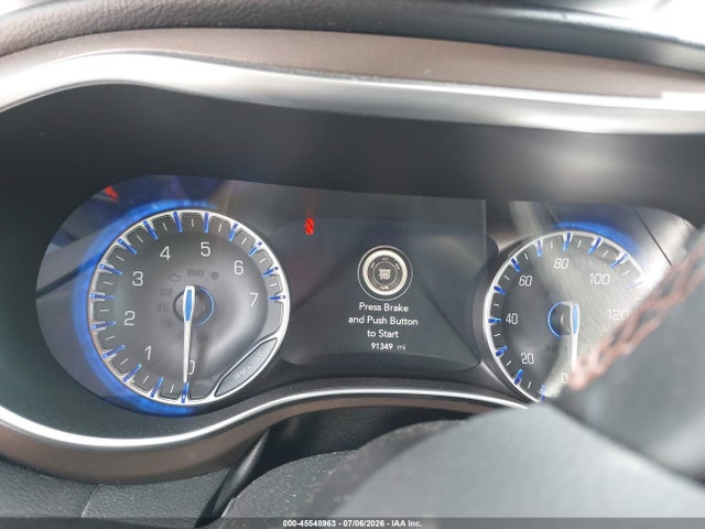 45548963 :رقم المزاد ، 2C4RC1EG3KR675568 vin ، 2019 Chrysler Pacifica Touring L Plus مزاد بيع