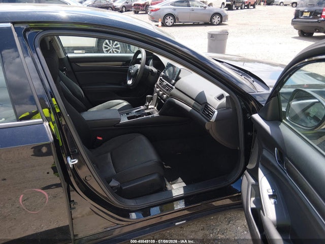 2021 Honda Accord Lx მანქანა იყიდება აუქციონზე, vin: 1HGCV1F16MA032702, აუქციონის ნომერი: 45549109