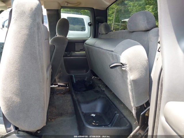 45549188 :رقم المزاد ، 1GTHC29194E115660 vin ، 2004 Gmc Sierra 2500hd Sle مزاد بيع
