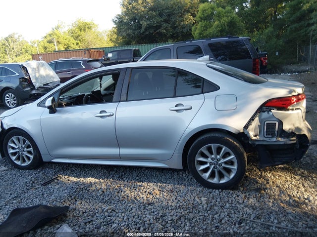 2021 Toyota Corolla Le მანქანა იყიდება აუქციონზე, vin: JTDVPMAE1MJ162819, აუქციონის ნომერი: 45549209