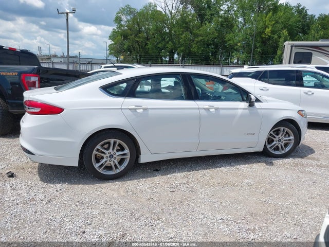 3FA6P0UU8JR141991 Ford Fusion Hybrid S