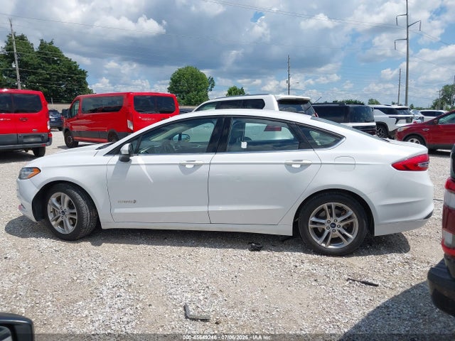 3FA6P0UU8JR141991 Ford Fusion Hybrid S