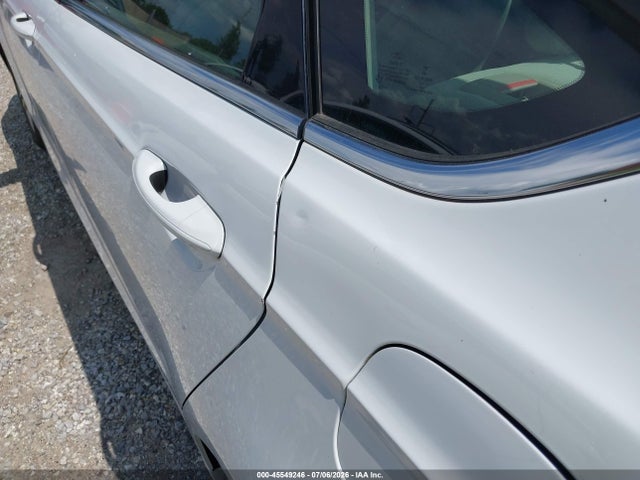 3FA6P0UU8JR141991 Ford Fusion Hybrid S