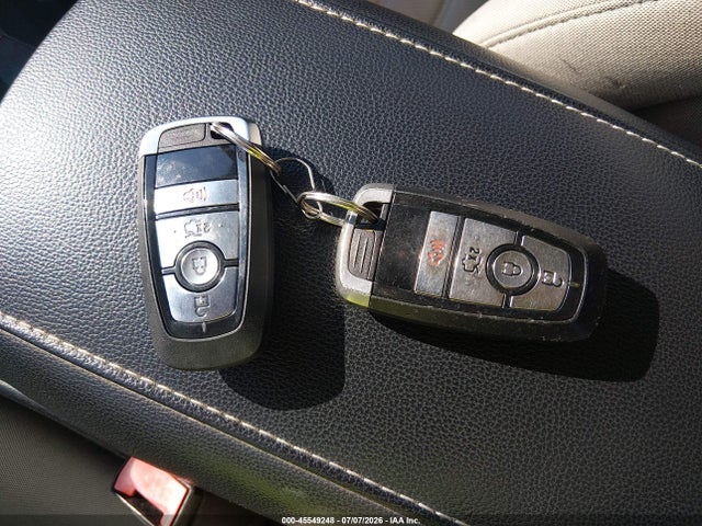 3FA6P0UU8JR141988 Ford Fusion Hybrid S