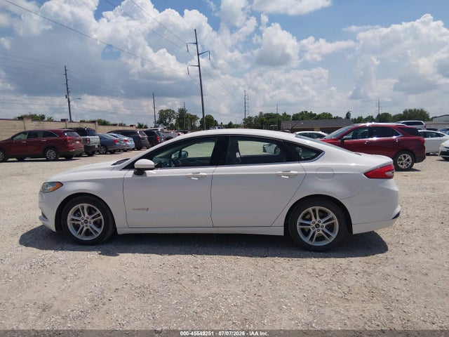 3FA6P0UUXJR141989 Ford Fusion Hybrid S