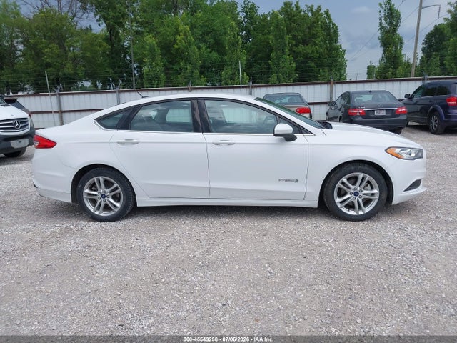 3FA6P0UU2JR122773 Ford Fusion Hybrid S