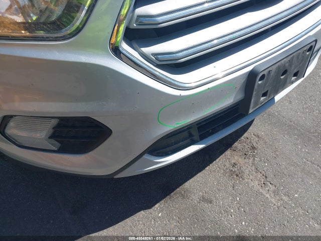 1FMCU9GD2JUD08906 Ford ESCAPE SE