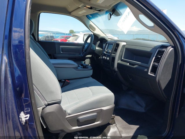 Продаж на аукціоні авто 2018 Ram 1500 Tradesman  4x2 8' Box, vin: 3C6JR6DG4JG323556, номер лоту: 45549264