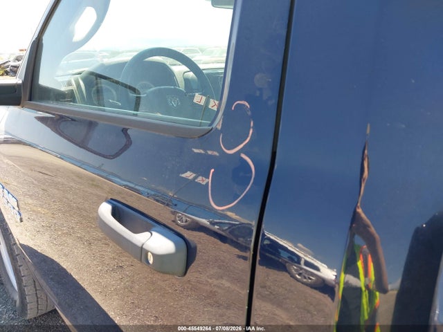 Продаж на аукціоні авто 2018 Ram 1500 Tradesman  4x2 8' Box, vin: 3C6JR6DG4JG323556, номер лоту: 45549264