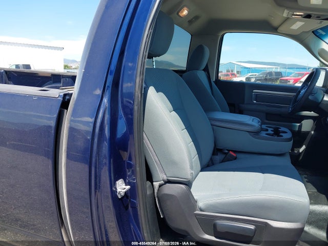 Продаж на аукціоні авто 2018 Ram 1500 Tradesman  4x2 8' Box, vin: 3C6JR6DG4JG323556, номер лоту: 45549264