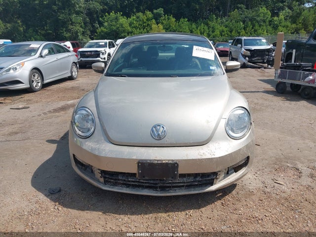 2013 Volkswagen Beetle 2.5l მანქანა იყიდება აუქციონზე, vin: 3VWJX7AT7DM664507, აუქციონის ნომერი: 45549267