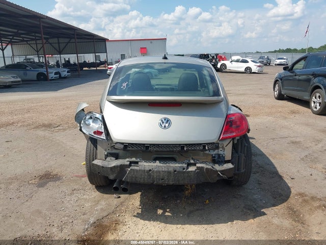 2013 Volkswagen Beetle 2.5l მანქანა იყიდება აუქციონზე, vin: 3VWJX7AT7DM664507, აუქციონის ნომერი: 45549267