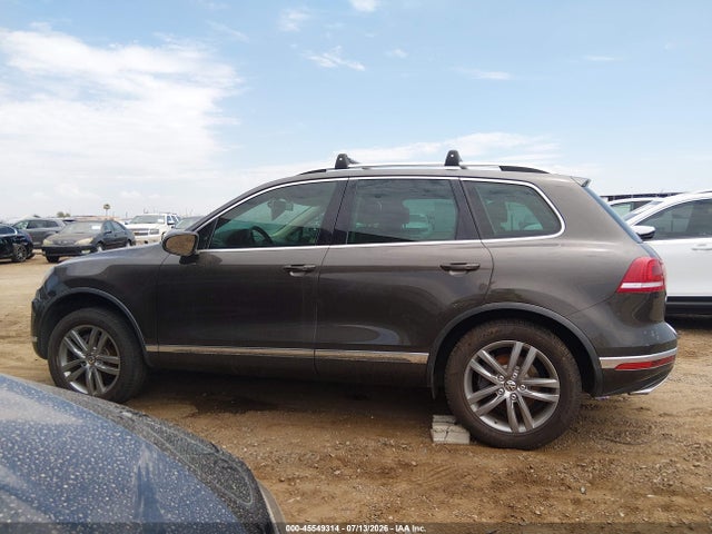 Продаж на аукціоні авто 2015 Volkswagen Touareg Tdi Lux, vin: WVGEP9BP5FD007412, номер лоту: 45549314