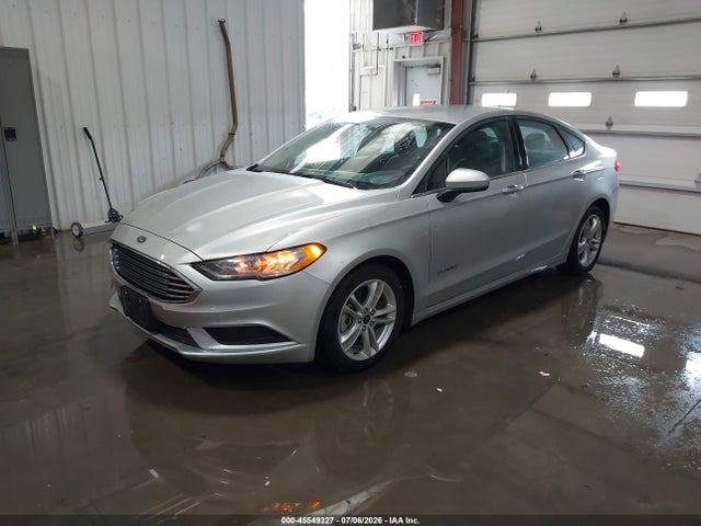 3FA6P0UU3JR126198 Ford Fusion Hybrid S