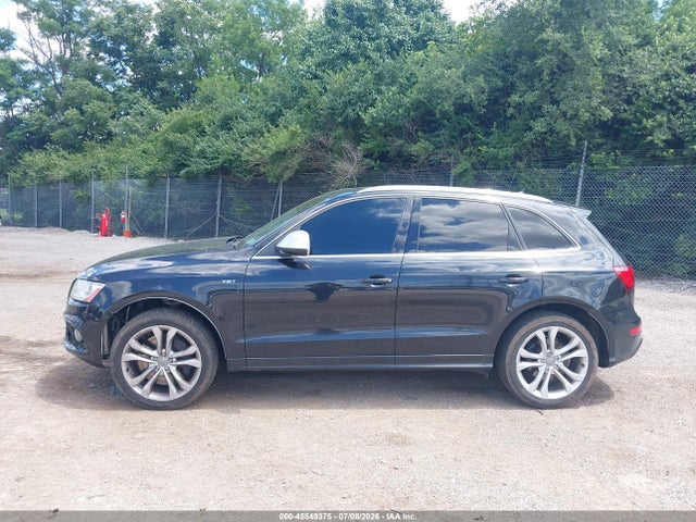WA1CGAFP8EA021824 Audi Sq5 3.0t Premium Plus