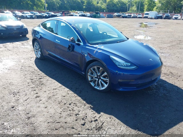 Продажа на аукционе авто 2018 Tesla Model 3 Long Range/performance, vin: 5YJ3E1EB8JF121814, номер лота: 45549404