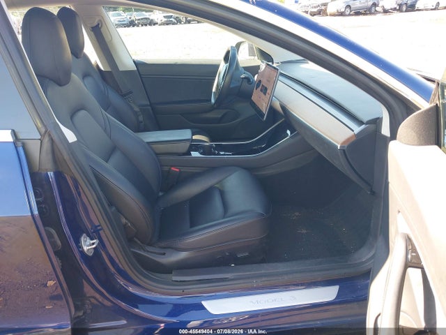 Продажа на аукционе авто 2018 Tesla Model 3 Long Range/performance, vin: 5YJ3E1EB8JF121814, номер лота: 45549404