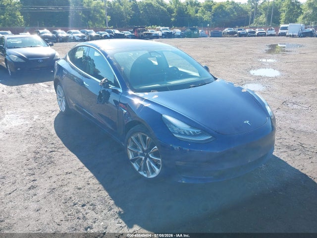 Продажа на аукционе авто 2018 Tesla Model 3 Long Range/performance, vin: 5YJ3E1EB8JF121814, номер лота: 45549404