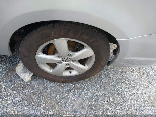 Aukcja sprzedaży 2010 Volkswagen Routan Se, vin: 2V4RW3D10AR281854, numer aukcji: 45549405