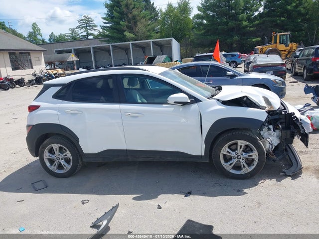 45549410 :رقم المزاد ، KM8K6CAB9NU762389 vin ، 2022 Hyundai Kona Sel مزاد بيع