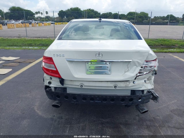 45549418 :رقم المزاد ، WDDGF5EB0BF656208 vin ، 2011 Mercedes-benz C 300 Luxury/sport مزاد بيع