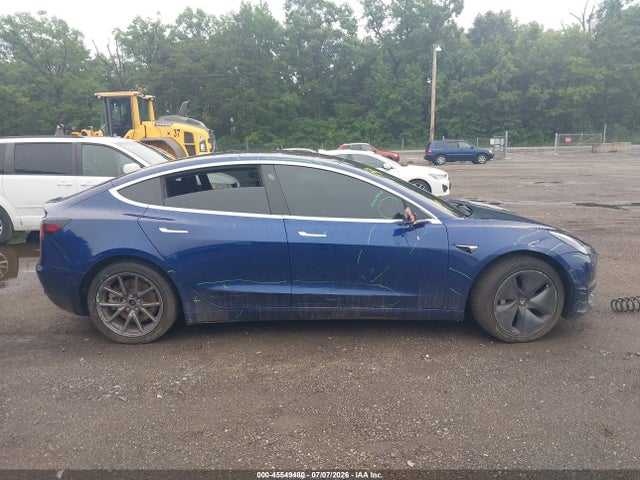 Tesla Model 3 Long Range/performance 2018 5YJ3E1EB9JF114953 Image 13