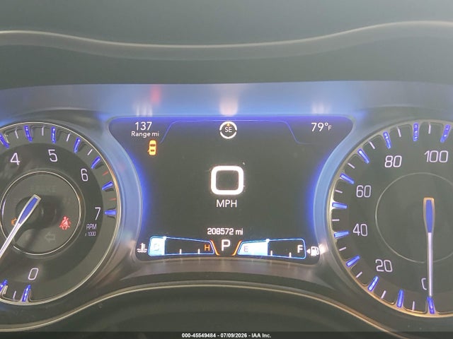 2015 Chrysler 300 Limited მანქანა იყიდება აუქციონზე, vin: 2C3CCAAG4FH904299, აუქციონის ნომერი: 45549484