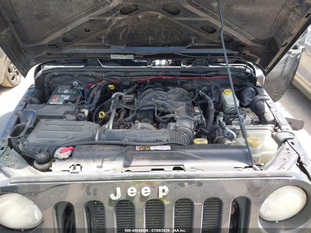 1C4BJWDG2EL244853 Jeep Wrangler Unlimited Sport