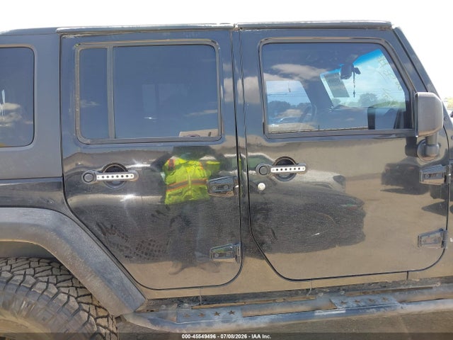 1C4BJWDG2EL244853 Jeep Wrangler Unlimited Sport