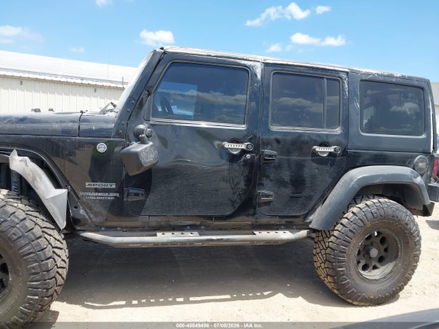 1C4BJWDG2EL244853 Jeep Wrangler Unlimited Sport