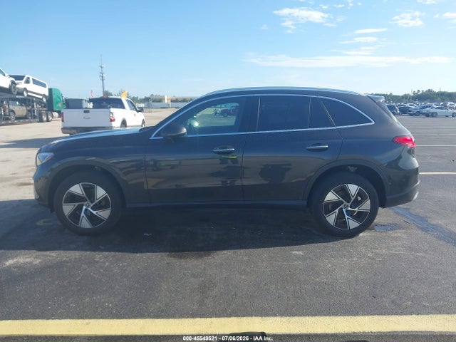 Продаж на аукціоні авто 2024 Mercedes-benz Glc 300 Suv, vin: W1NKM4GB7RF137581, номер лоту: 45549521