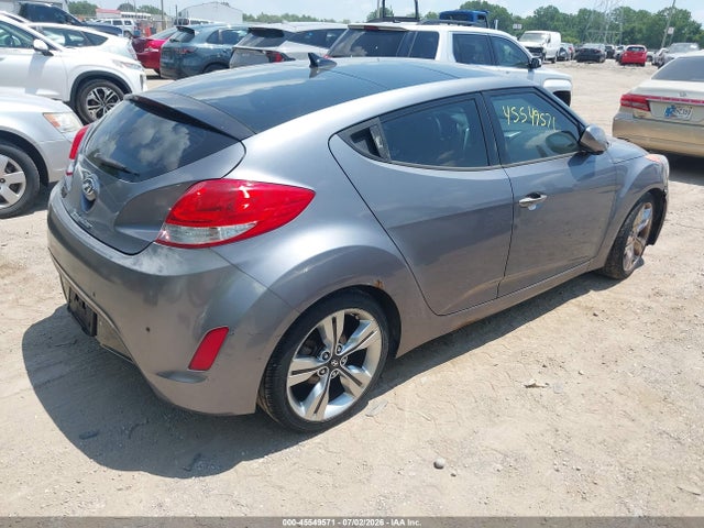 Auction sale of the 2013 Hyundai Veloster Base W/black, vin: KMHTC6AD1DU146359, lot number: 45549571