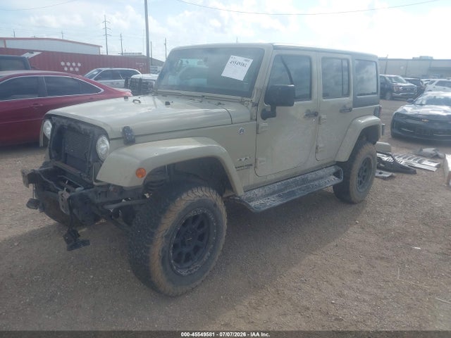 45549581 :رقم المزاد ، 1C4BJWEG6JL894682 vin ، 2018 Jeep Wrangler Jk Unlimited Sahara 4x4 مزاد بيع