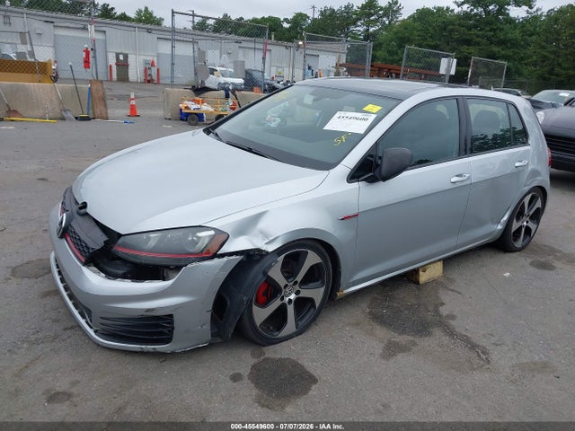 Продаж на аукціоні авто 2015 Volkswagen Golf Gti 2.0t Se 4-door, vin: 3VW5T7AU6FM011045, номер лоту: 45549600