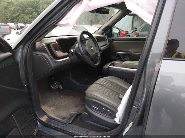 Продажа на аукционе авто 2023 Rivian R1t Adventure, vin: 7FCTGAAA3PN018814, номер лота: 45549612