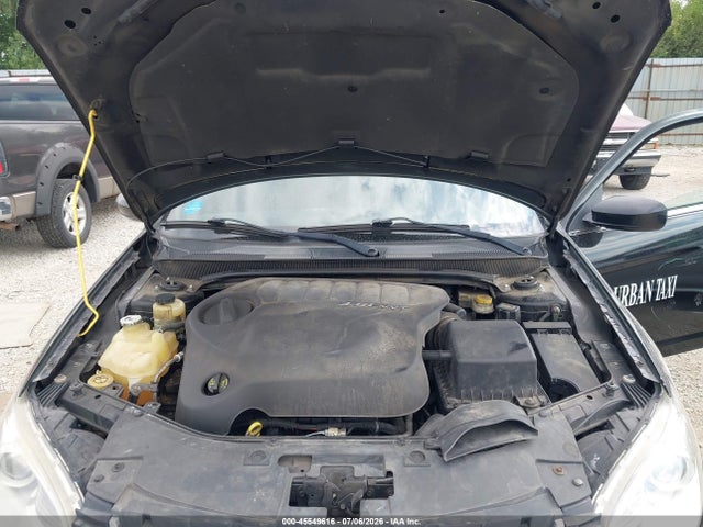 2014 Chrysler 200 Touring მანქანა იყიდება აუქციონზე, vin: 1C3CCBBG3EN106158, აუქციონის ნომერი: 45549616