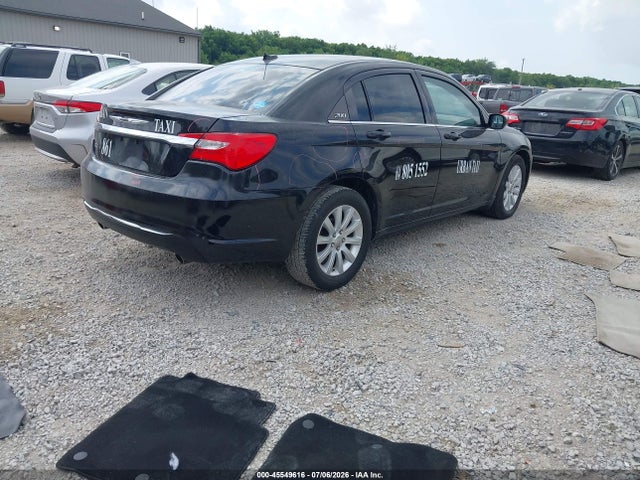 2014 Chrysler 200 Touring მანქანა იყიდება აუქციონზე, vin: 1C3CCBBG3EN106158, აუქციონის ნომერი: 45549616