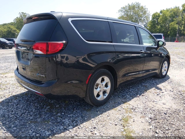 45549631 :رقم المزاد ، 2C4RC1H73HR765081 vin ، 2017 Chrysler Pacifica Hybrid Touring Plus مزاد بيع