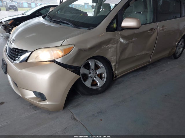 Aukcja sprzedaży 2013 Toyota Sienna Le V6 8 Passenger, vin: 5TDKK3DC7DS356747, numer aukcji: 45549657