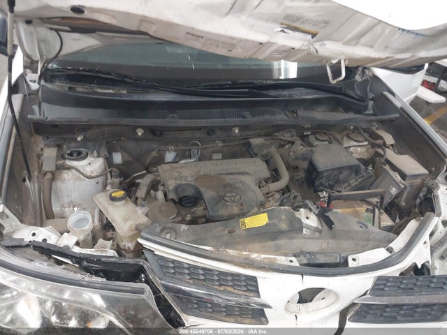 Toyota RAV4 LE 2014 JTMBFREV4ED063747 Image 10
