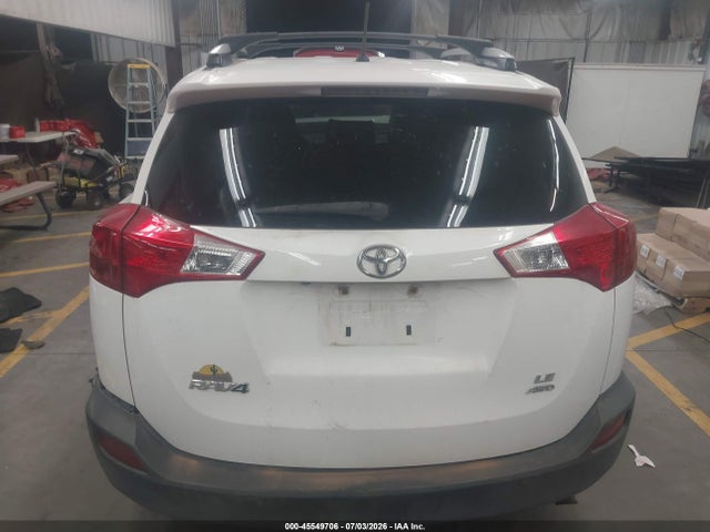 Toyota RAV4 LE 2014 JTMBFREV4ED063747 Image 17