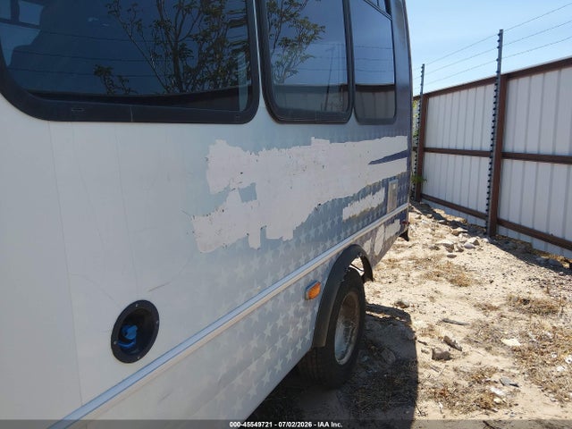 2016 Chevrolet Express Cutaway 4500 Diesel მანქანა იყიდება აუქციონზე, vin: 1GB6GUBL0G1150686, აუქციონის ნომერი: 45549721