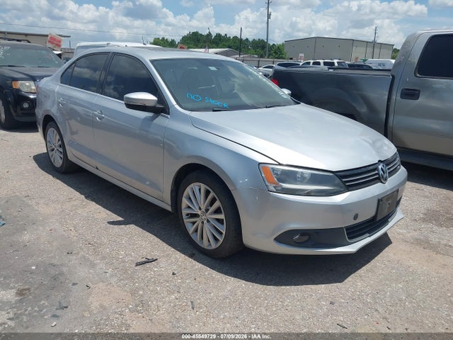 45549729 :رقم المزاد ، 3VWLL7AJ4EM362306 vin ، 2014 Volkswagen Jetta مزاد بيع