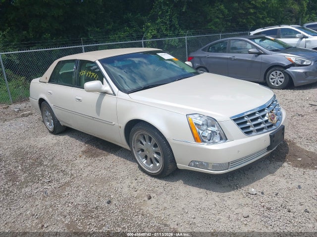45549742 :رقم المزاد ، 1G6KD57Y38U188218 vin ، 2008 Cadillac Dts 1sc مزاد بيع