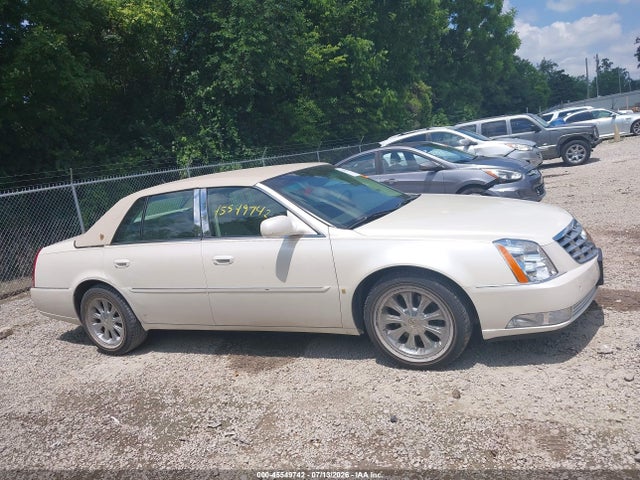 45549742 :رقم المزاد ، 1G6KD57Y38U188218 vin ، 2008 Cadillac Dts 1sc مزاد بيع