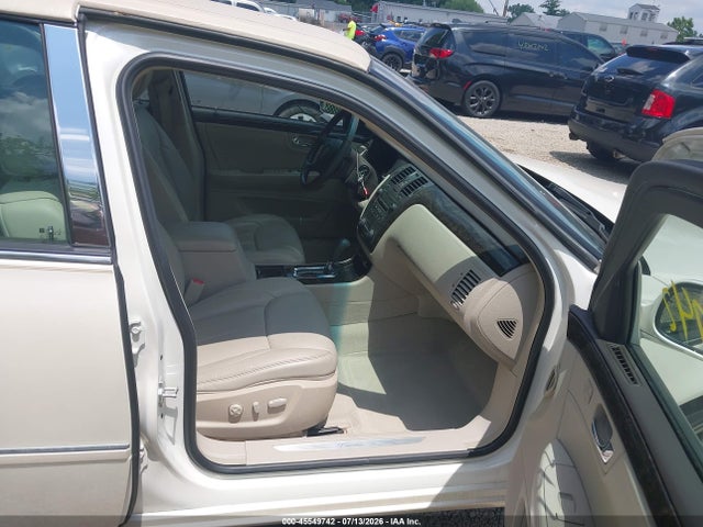 45549742 :رقم المزاد ، 1G6KD57Y38U188218 vin ، 2008 Cadillac Dts 1sc مزاد بيع