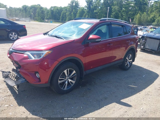 Toyota Rav4 Xle 2018 2T3RFREV6JW844152 Image 2